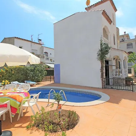 Apart-rent Casa Con Piscina Sant Maurici 0191 Villa Empuriabrava