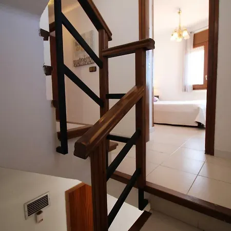 Apart-rent Casa Con Piscina Sant Maurici 0191 Empuriabrava