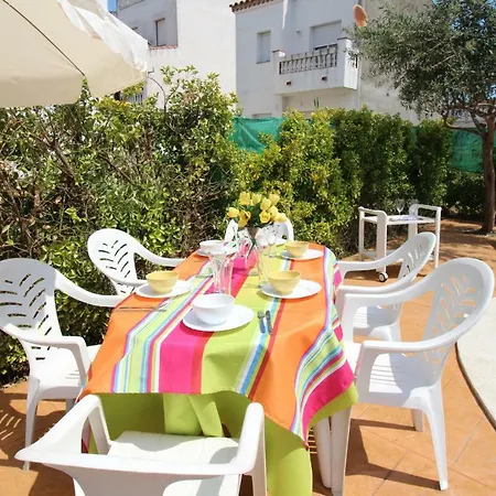 Apart-rent Casa Con Piscina Sant Maurici 0191 * Empuriabrava