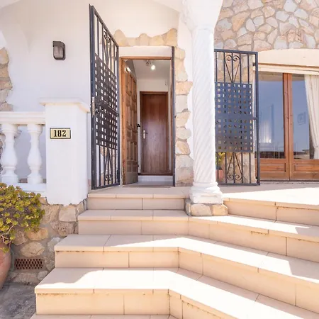 Apart-rent Casa Con Piscina Sant Maurici 0191 * 엠푸리아브라바
