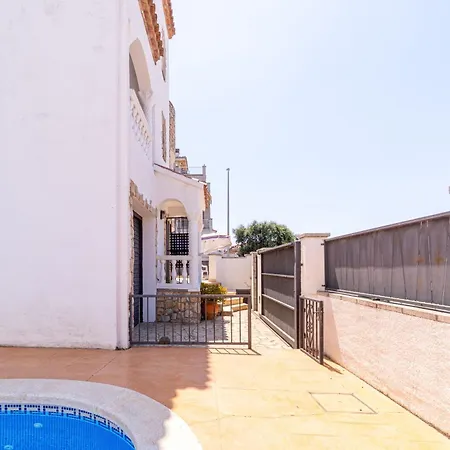 빌라 Apart-rent Casa Con Piscina Sant Maurici 0191 *